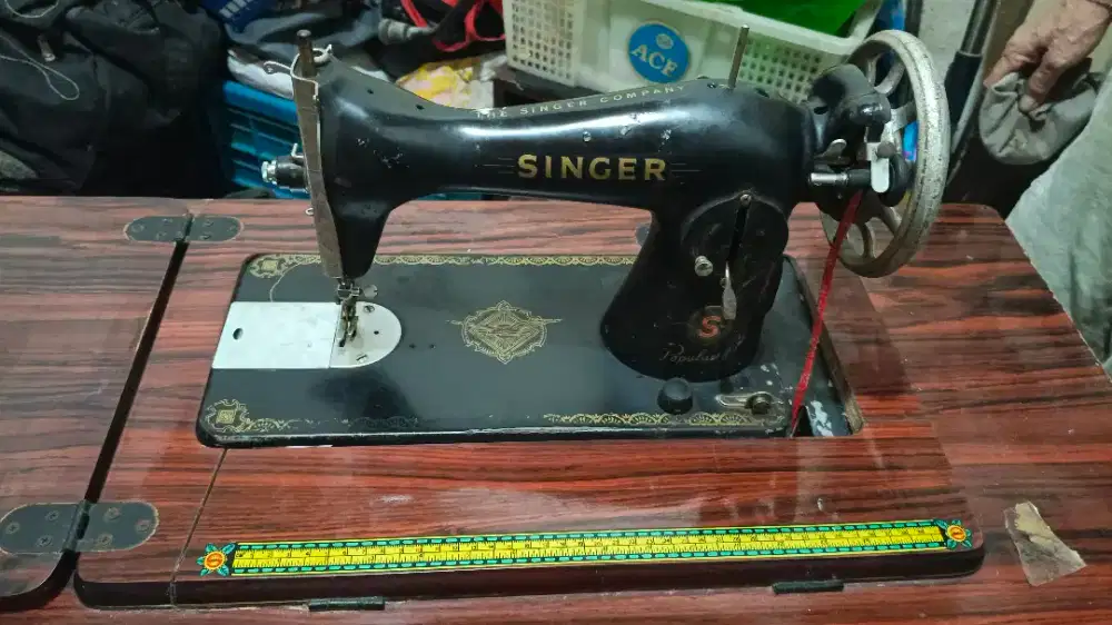 mesin jahit manual