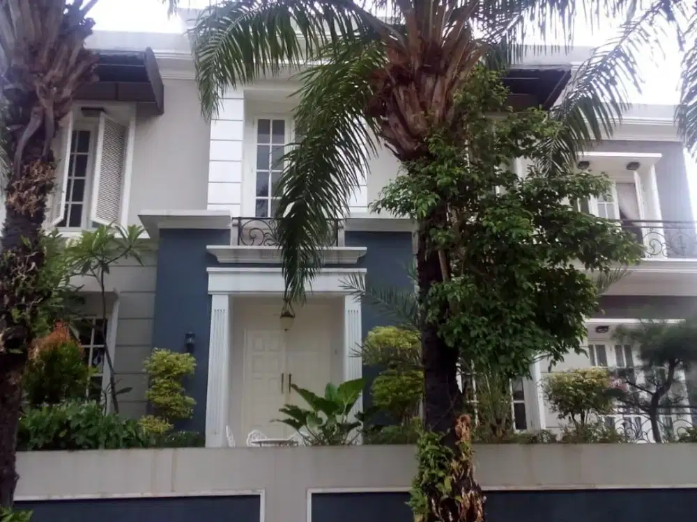 DIJUAL RUMAH LUAS DAN MEGAH DI CEMPAKA PUTIH JAKARTA PUSAT