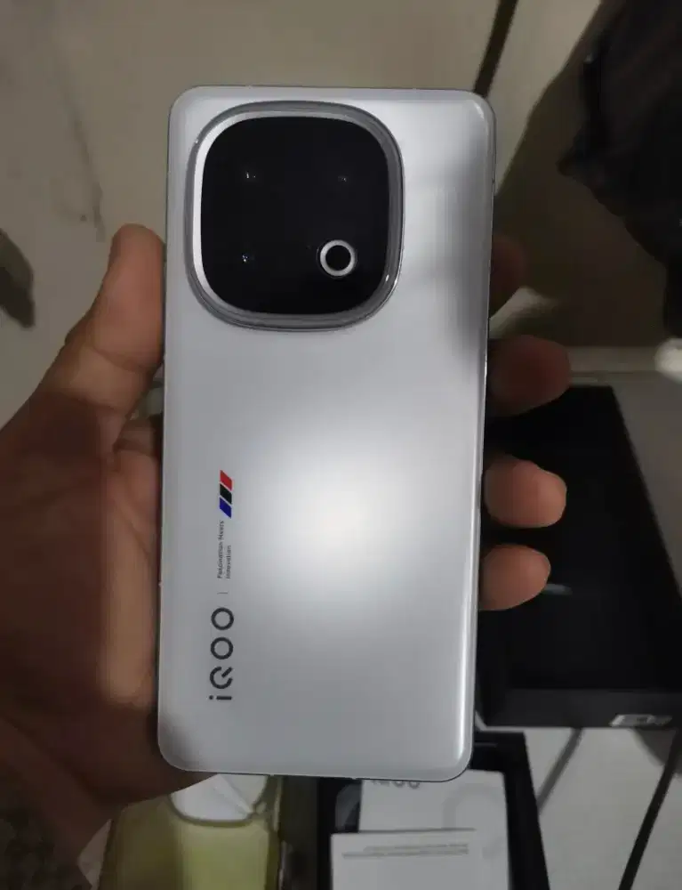 iqoo 13 16/512gb resmi