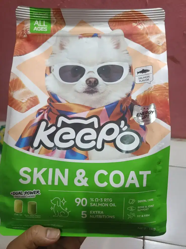 Keepo skin and coat