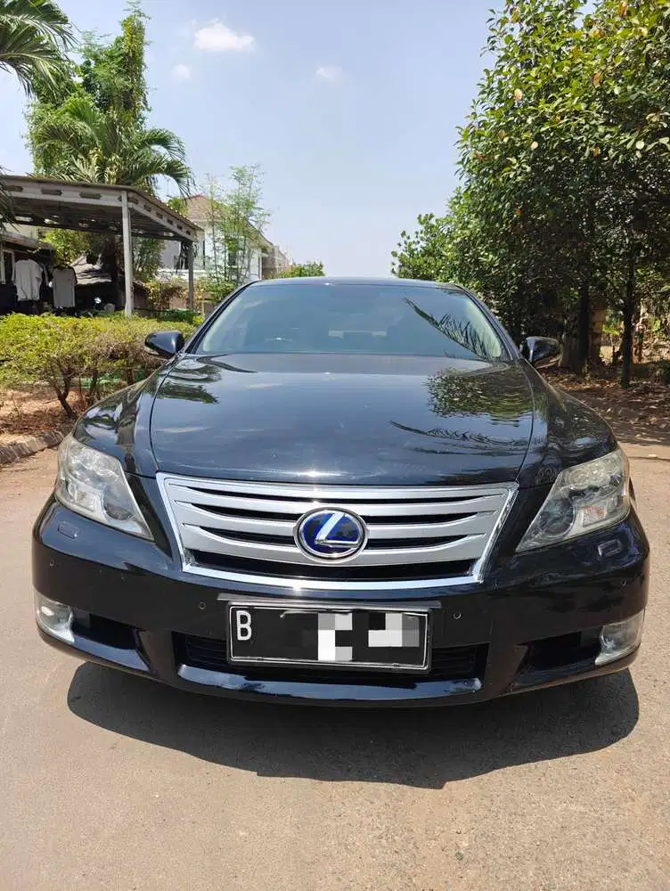 Lexus LS600hL 2010 Hybrid
