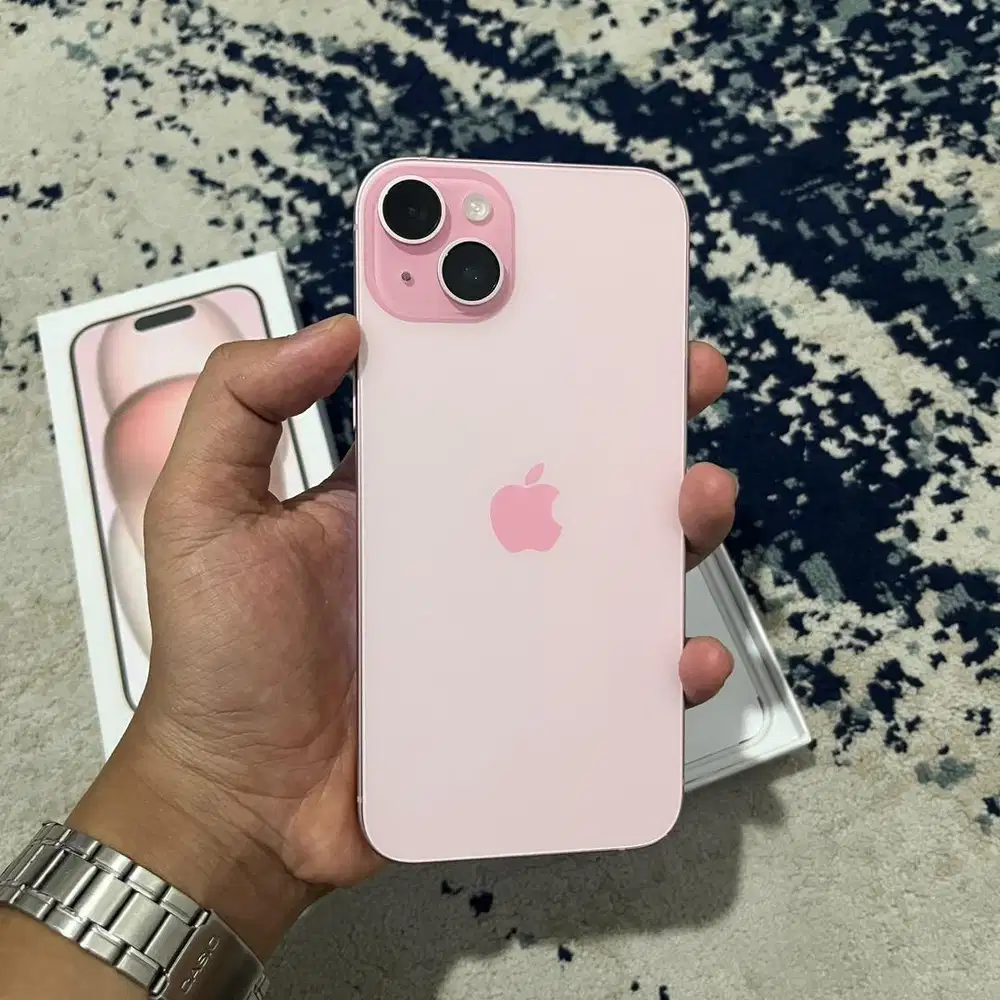 iPhone 15 plus 128gb