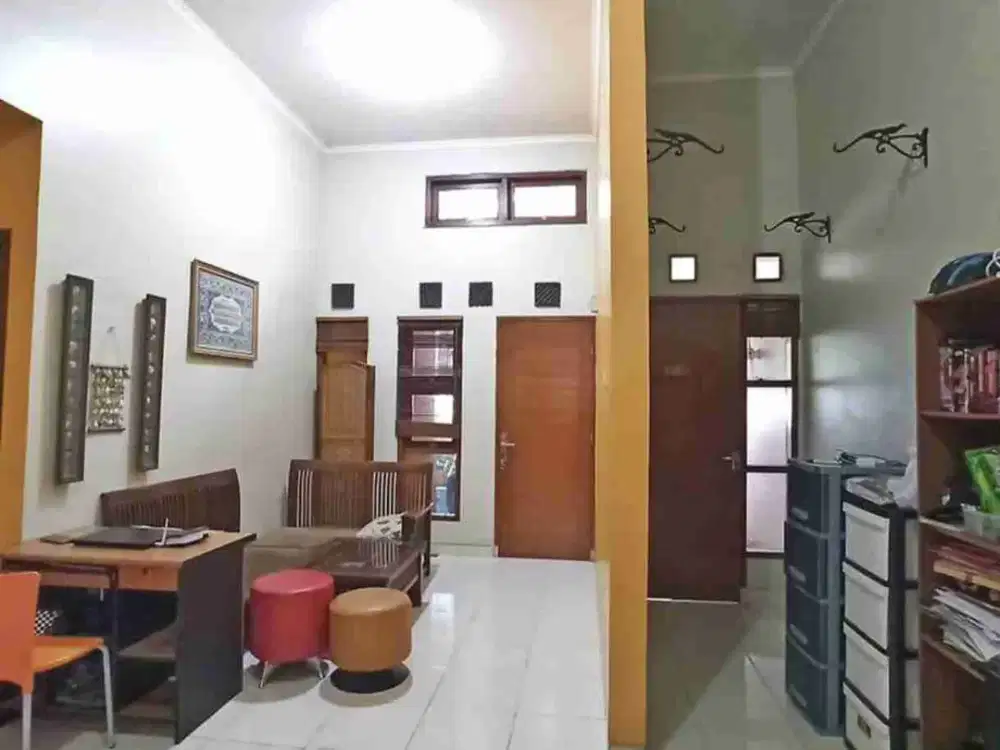 Dijual rumah Tinggal di Perumahan Bumi Panyawangan Bandung