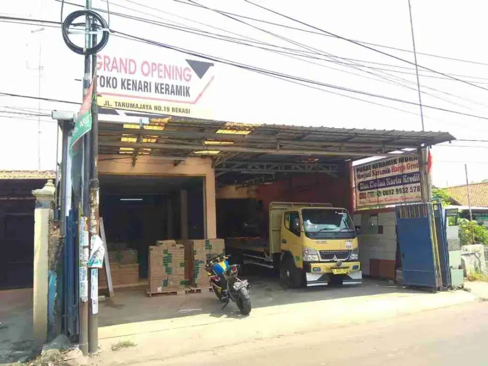 RUKO SHM 250M² DEKAT GERBANG SUMMARECON CROWN, Tempat Sangat STRATEGIS, MURAH & BESAR