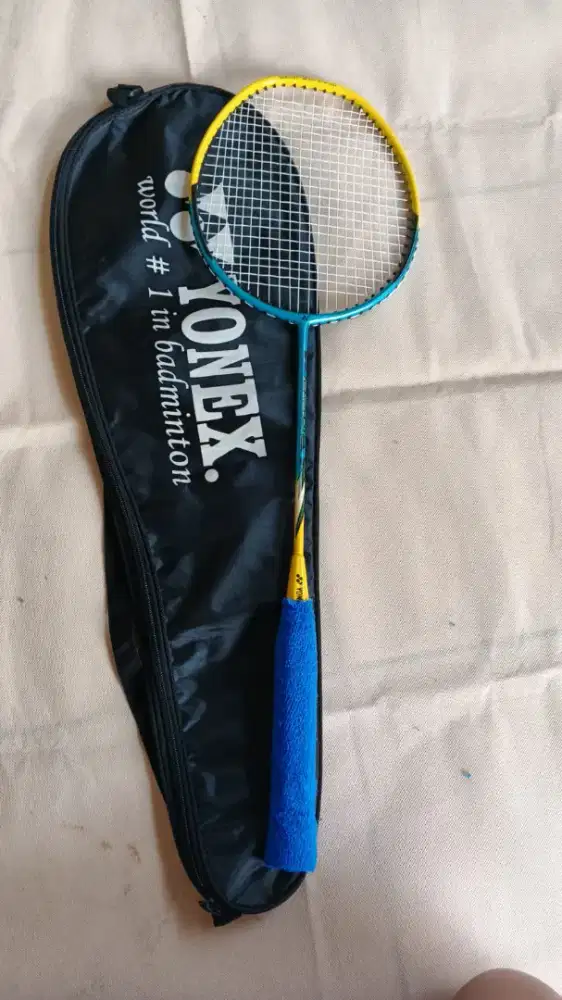 Raket Yonex raket dan tas