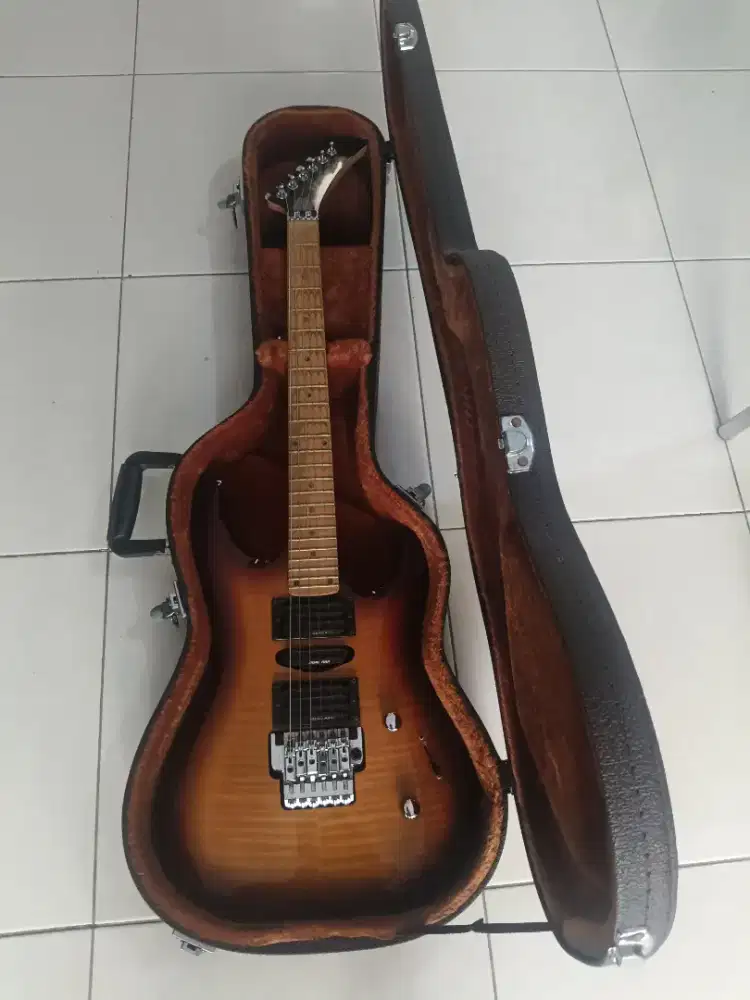 DIJUAL – KRAMER STRIKER ELECTRIC GUITAR