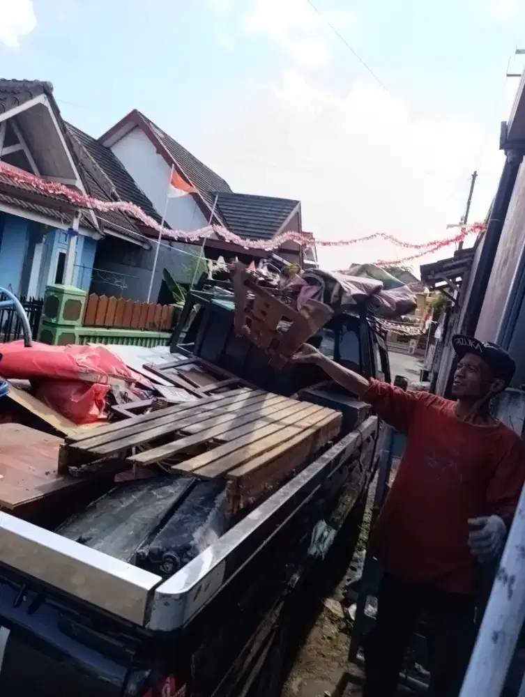 Jasa angkut buang barang