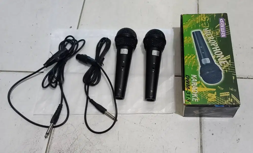 Mic Karaoke,merk DAWA & Stand Meja,O8I3IO7 55OOO Normal,cuma 45rb,NET