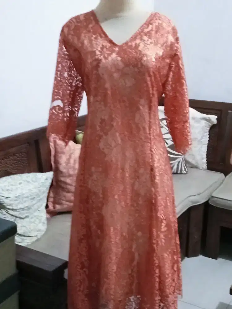 Dress brokat semi prancis