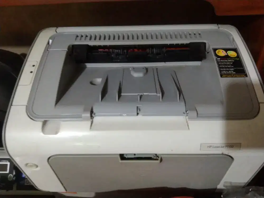 Dijual printer HP LaserJet type P1102 kondisi siap pakai
