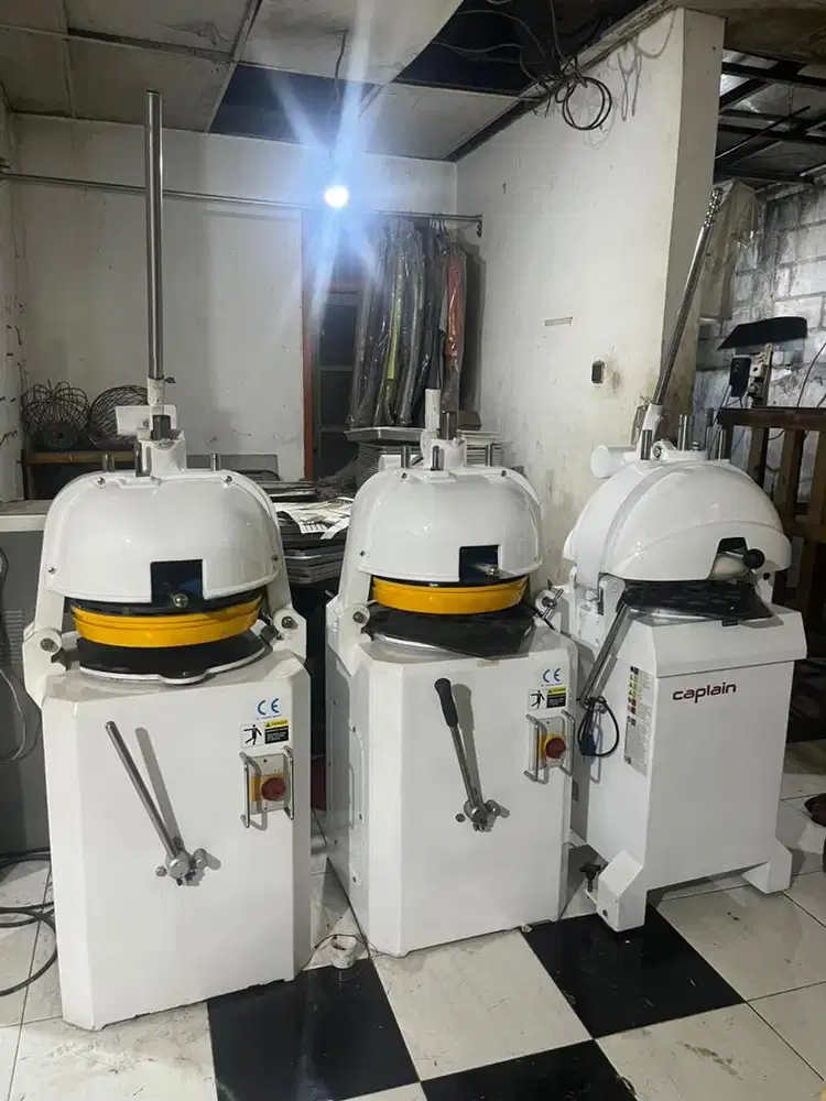 Devider Rounder ChungHou 36 Slices, Taiwan.