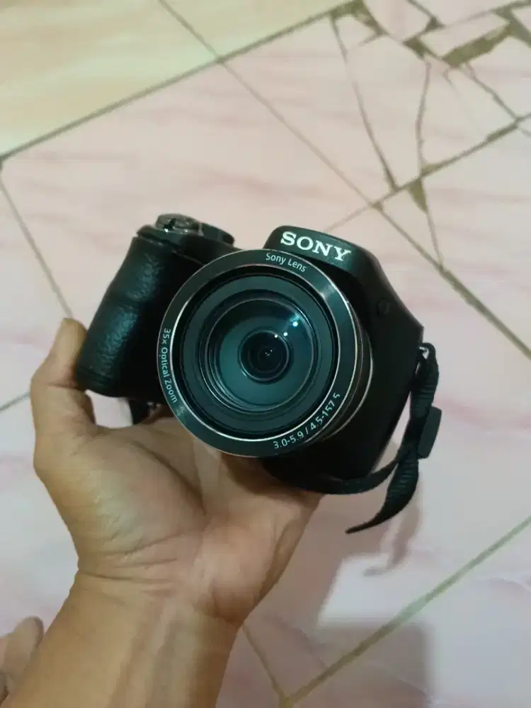 Kamera digital sony