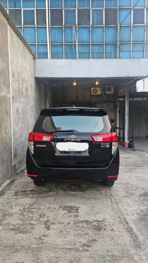 Toyota Innova Reborn Diesel 2.4 G AT (2020)