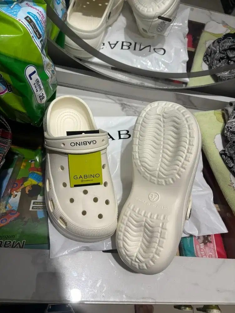 Sendal gabino new sz 37 beli kekecilan