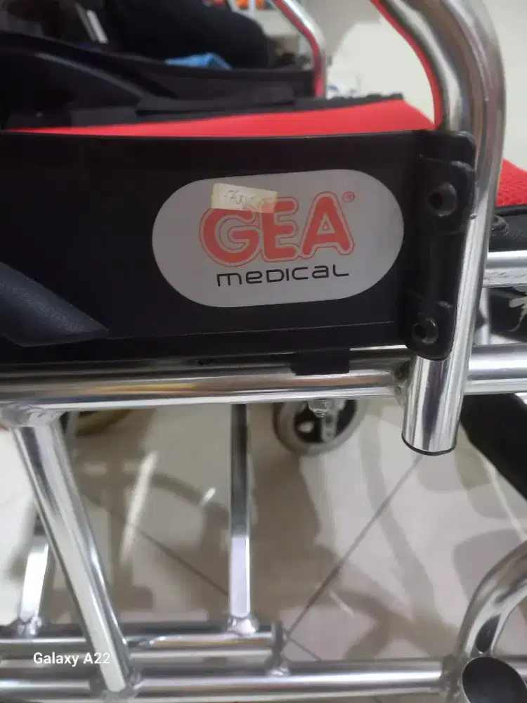 Kursi roda Gea Medical