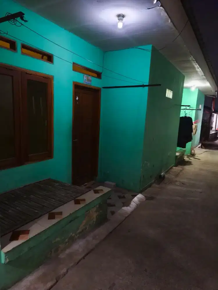 Kontrakan Abah Gang Belut
