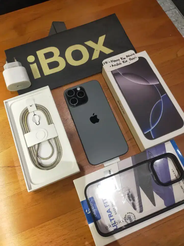 iPhone 16 Pro Max iBox
