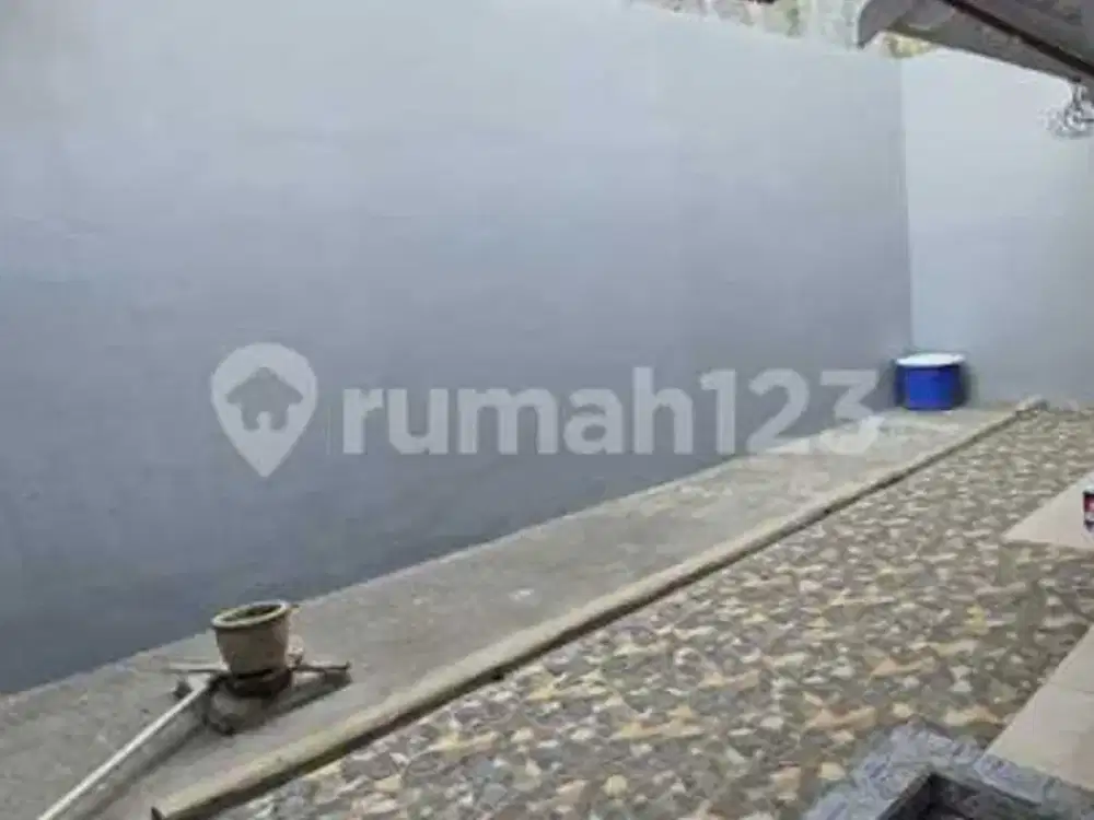 Rumah Bagus SHM di Jalan Singa Tengah Pedurungan Semarang