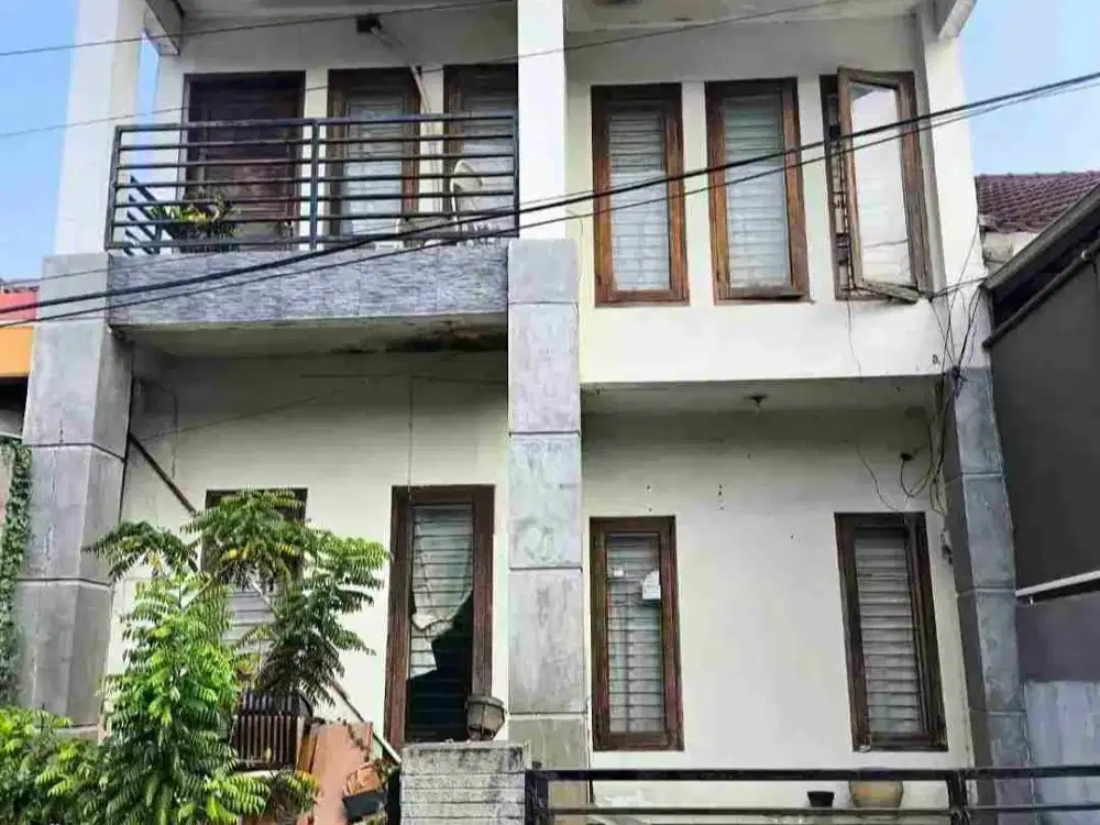 BISMILLAH JUAL CEPAT RUMAH LOKASI STRATEGIS DI VILLA DAGO PAMULANG