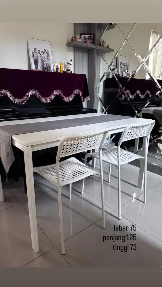 1 Set Meja Makan
