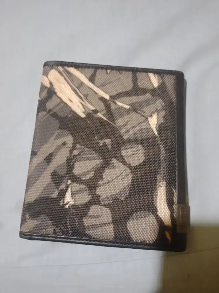 Tumi Alpha SLG Pasport Case (Camo) Preloved Original