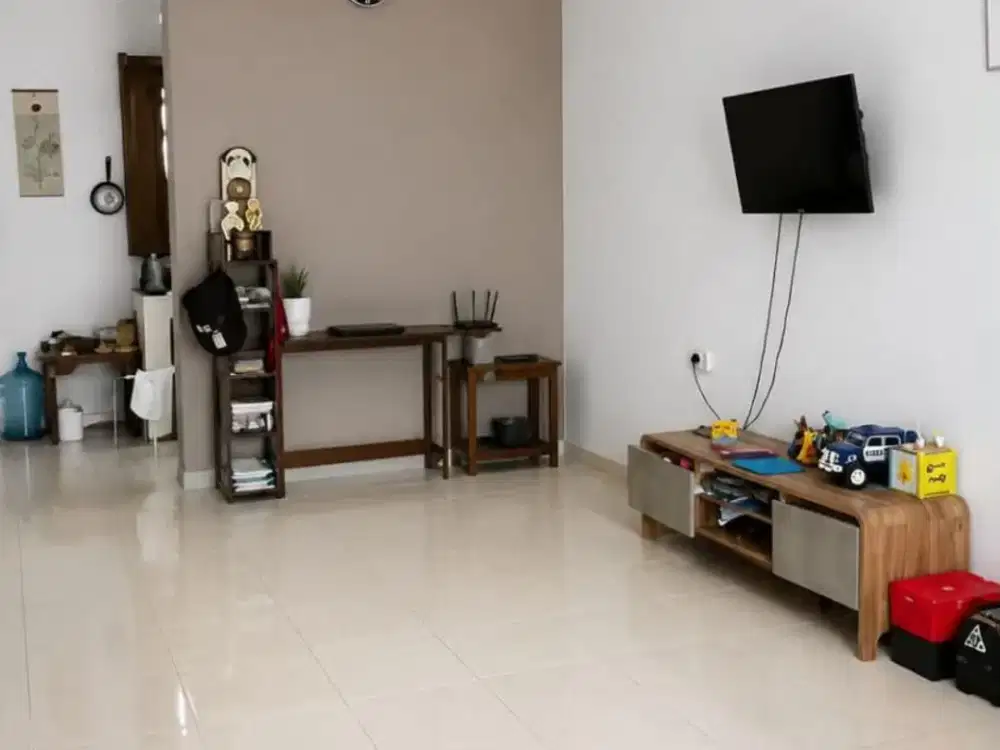 Rumah dalam Komplek di Bojongkoneng Cikutra