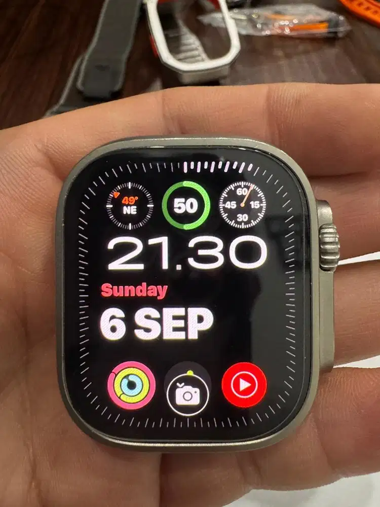 Apple Watch Ultra 2 second