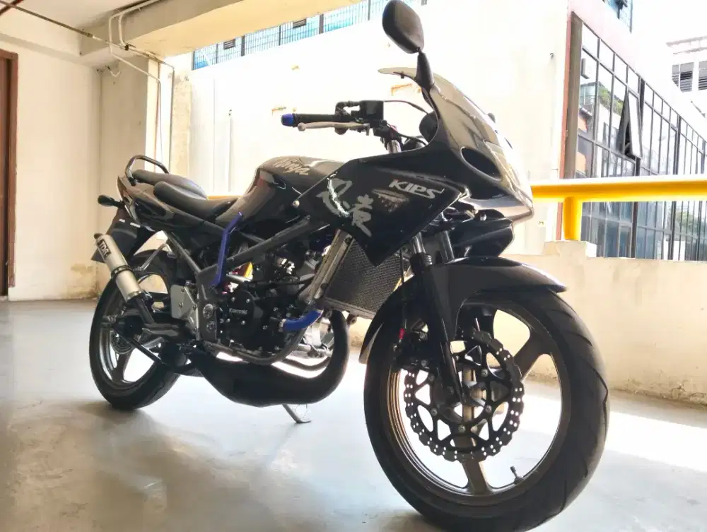 Kawasaki Ninja RR Convert OLD