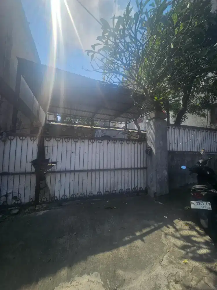 di jual tanah plus bangunan di buluh indah