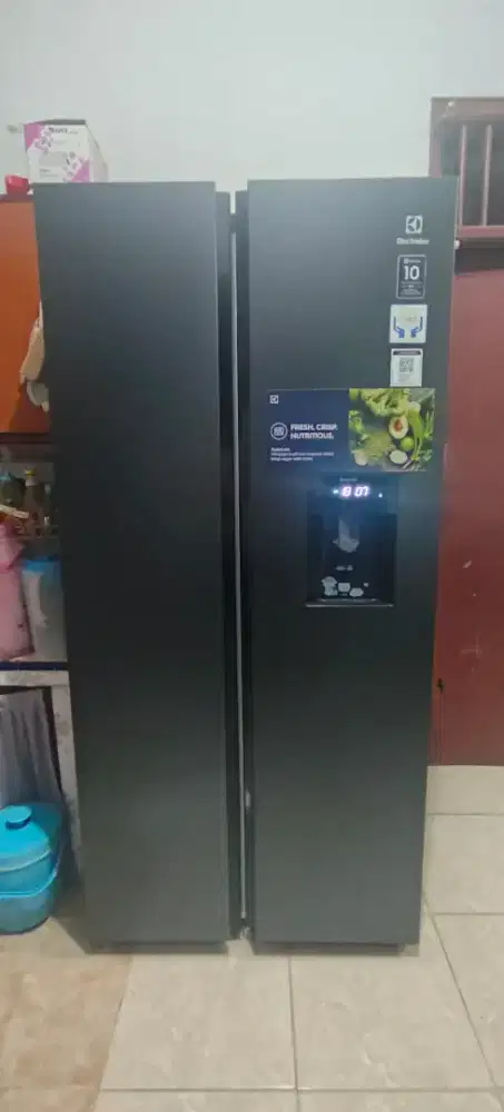 Di jual kulkas SBS