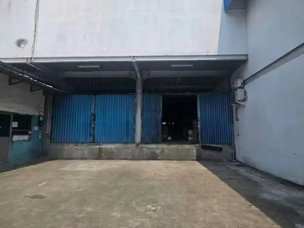 DISEWAKAN GUDANG DIPINGGIR JALAN BEKASI BARAT