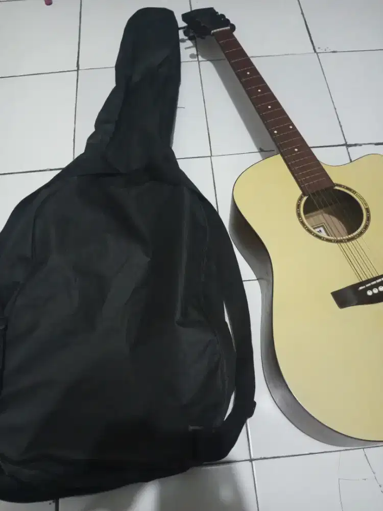Jual gitar bekas Grazia