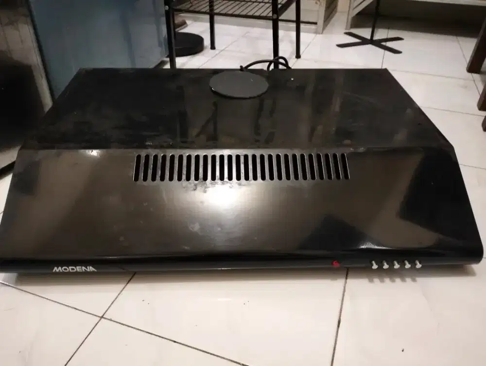 Cooker hood ( penyedot asap dapur )