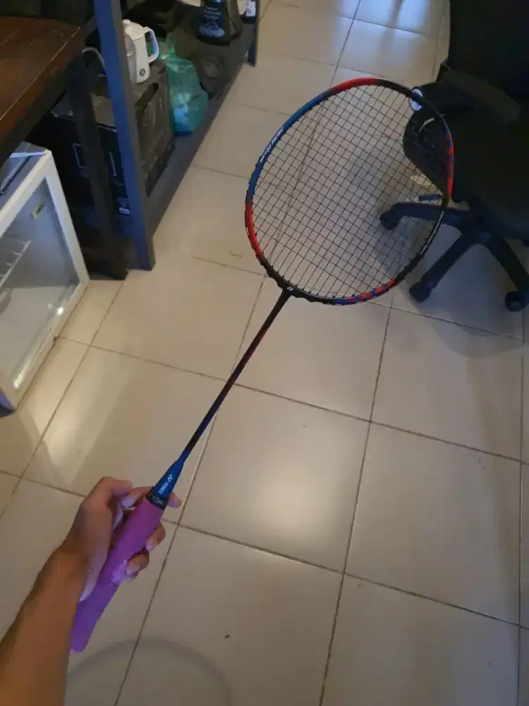 Raket yonex astrox 7dg