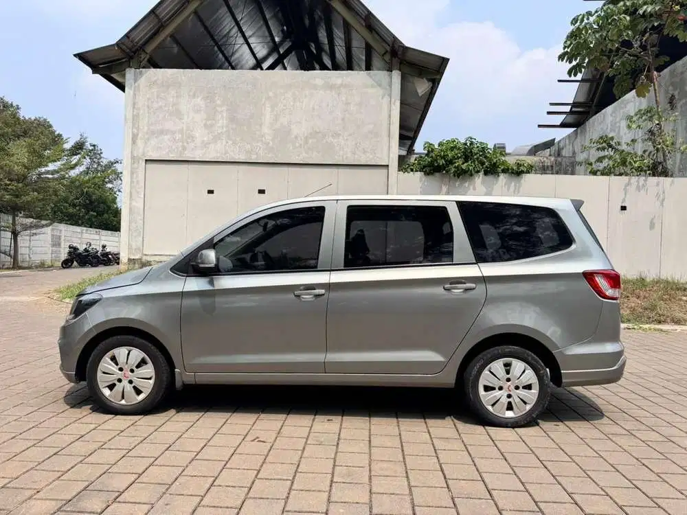 Wuling Confero 2022 Bensin