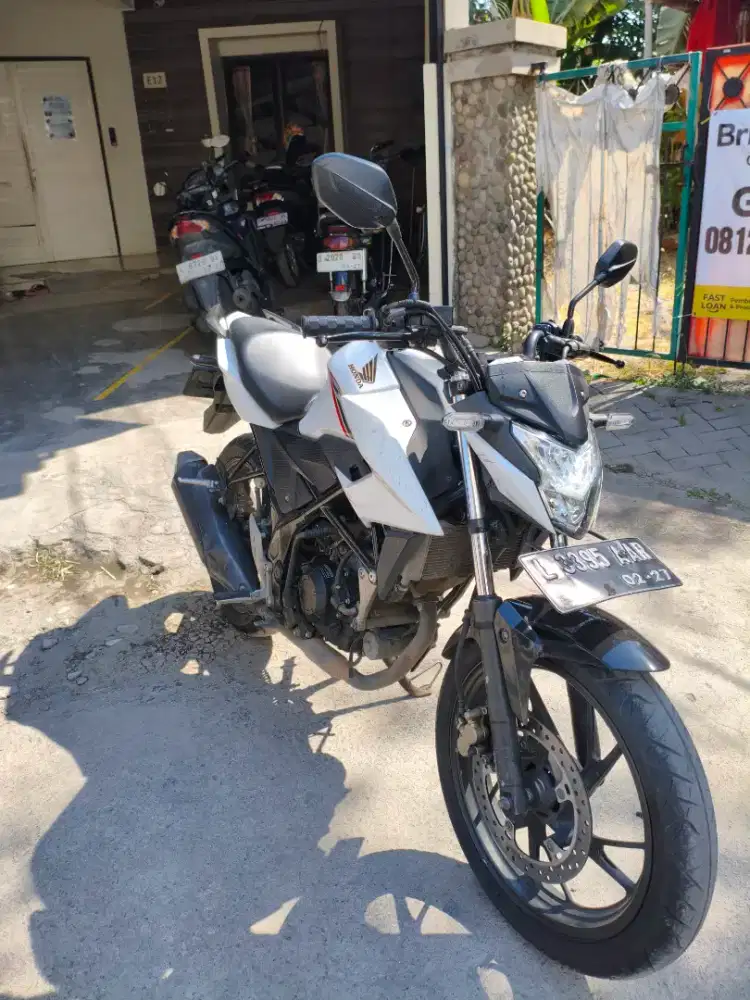 Cb150r 2017 bekas dengan km rendah