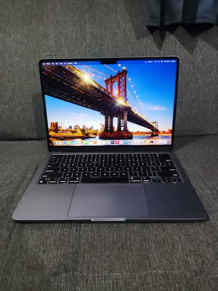 MacBook Air M3 Retina 13in 2024 No Box(ibox) Chip Apple M3 Ram16/256GB