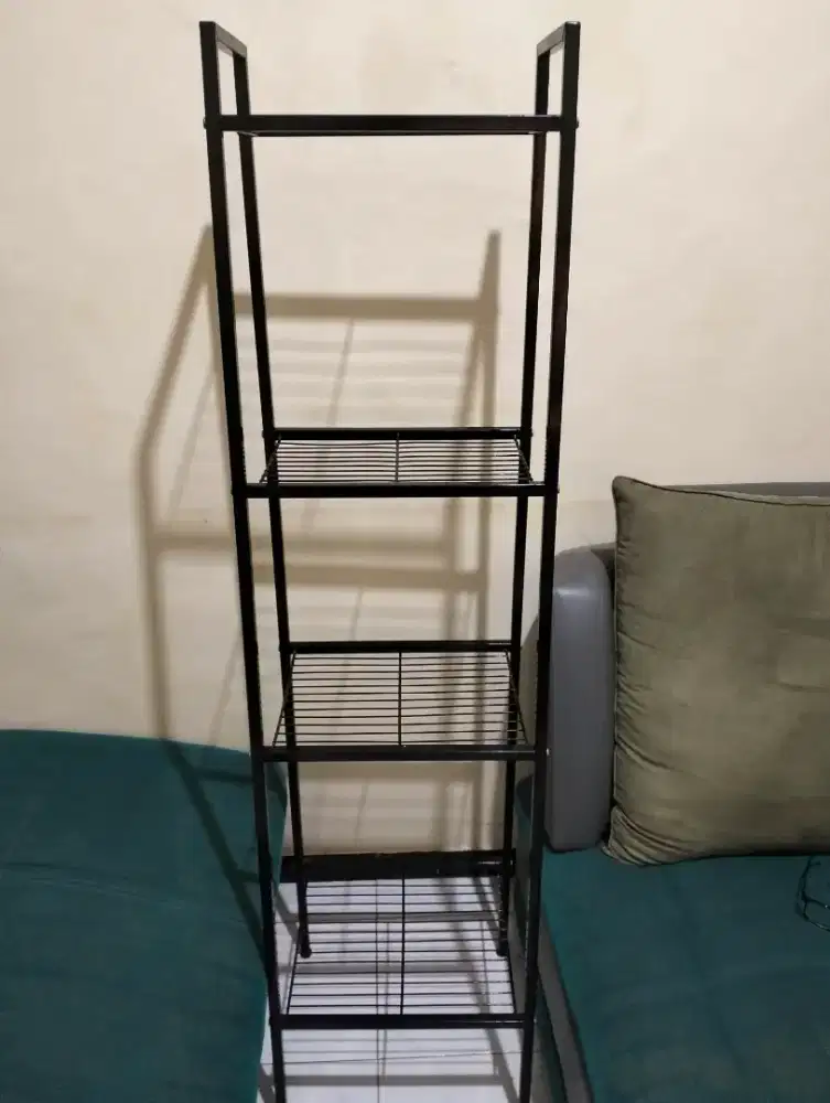 Rak serba guna untuk decor dan buku