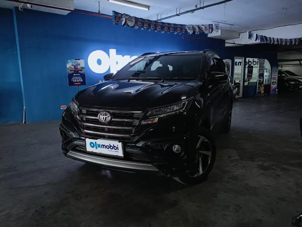 Toyota Rush 1.5 S GR Sport Bensin-AT 2022 Hitam