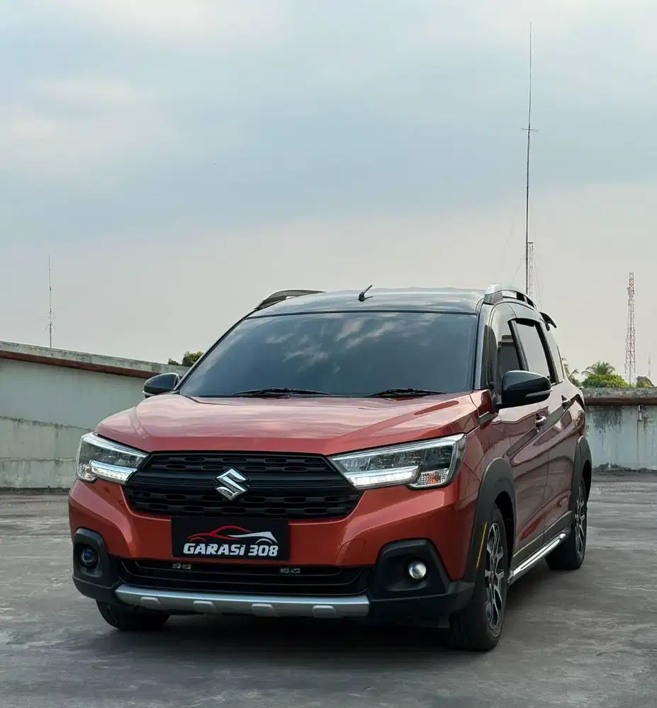 Suzuki XL7 GX Alpha AT 2022 Orange Hitam Two Tone KM 38 rb