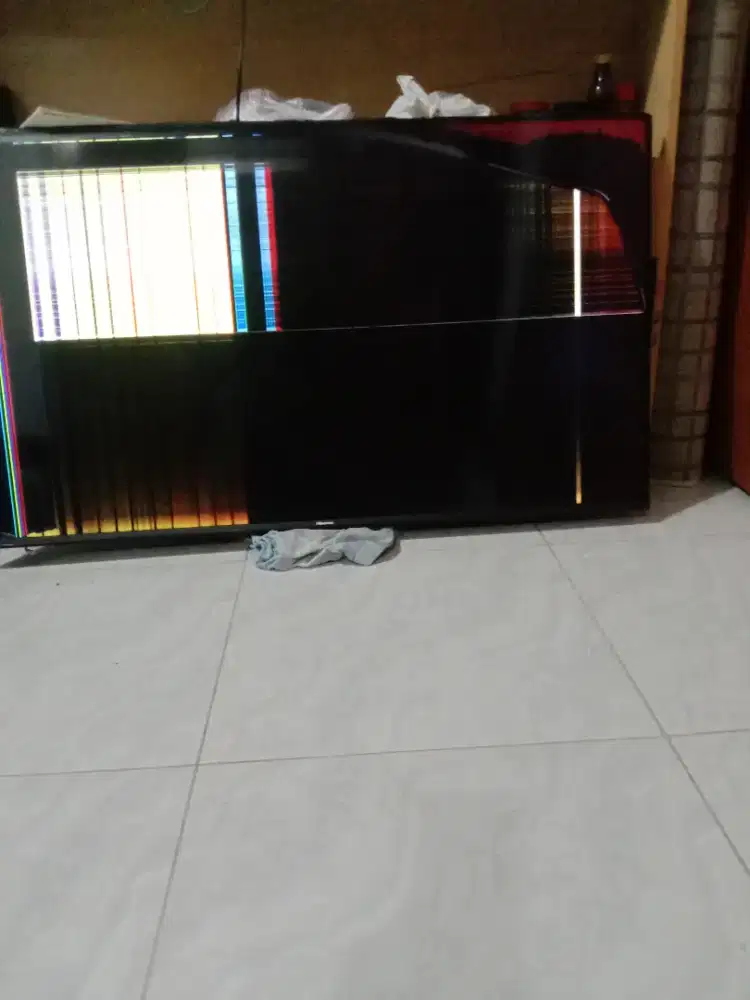 TV LED Hisense model505600H
