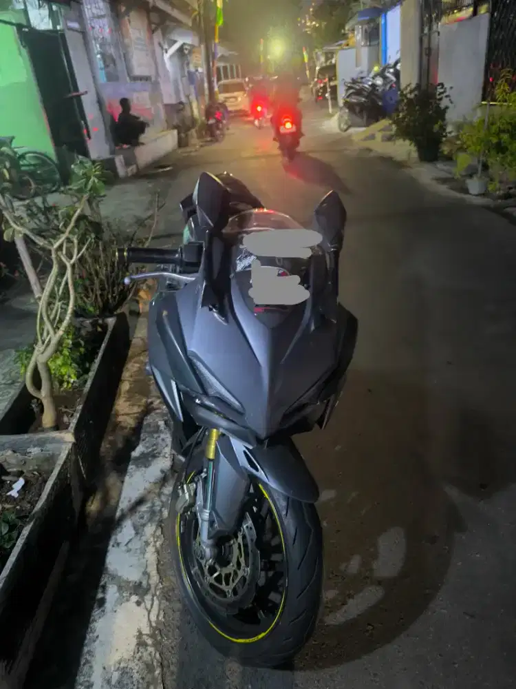 Di jual motor cbr250 rr non abs 2017