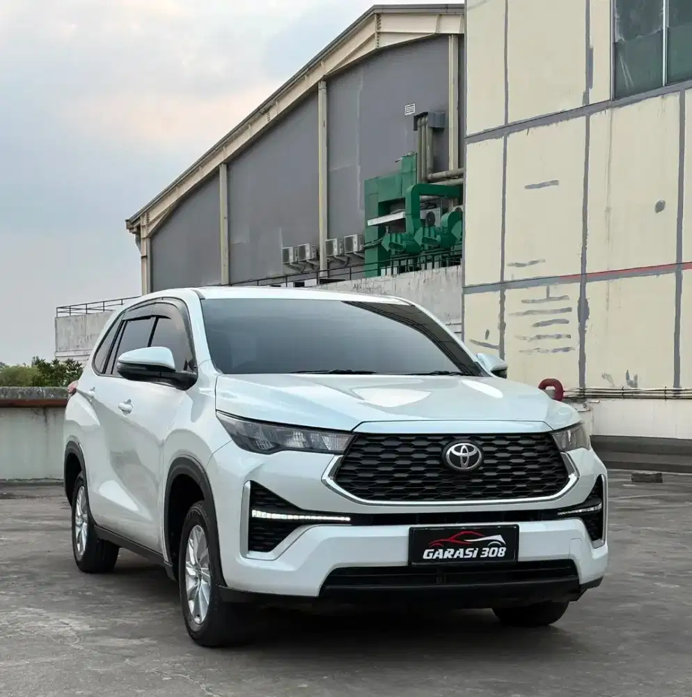 Toyota Kijang Innova Zenix 2.0 G CVT Bensin 2023 Non Hybrid KM 44 rb