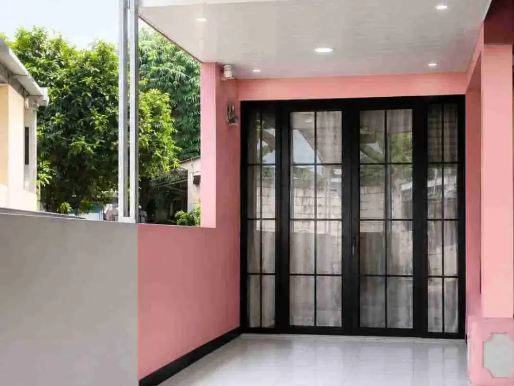 Dijual Rumah Full renovasi rapi siap huni 15 menit ke tol & LRT Harjamukti Cimanggis Depok