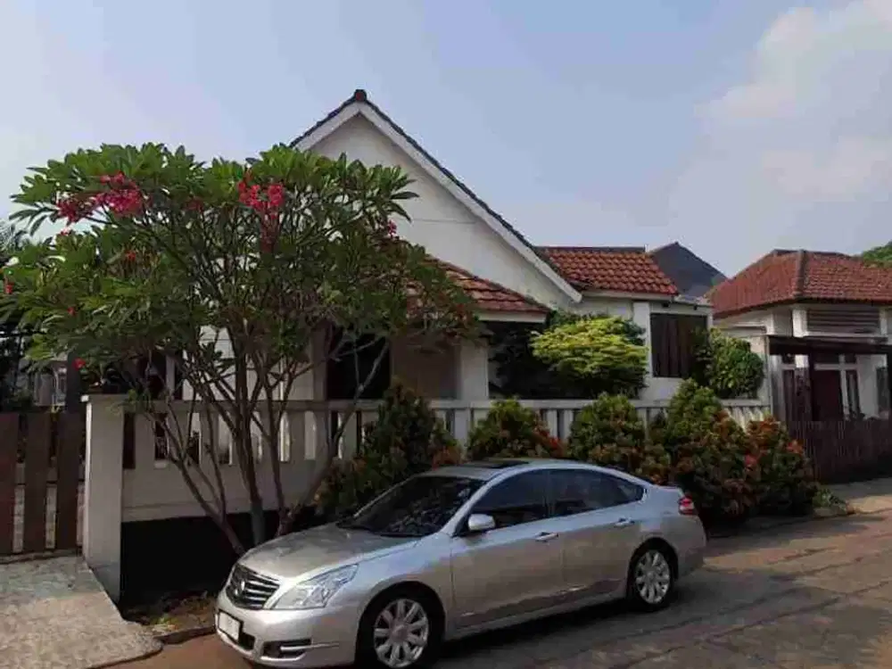 Dijual rumah hoek tanah luas design bagus di Bukit Golf Cibubur Riverside