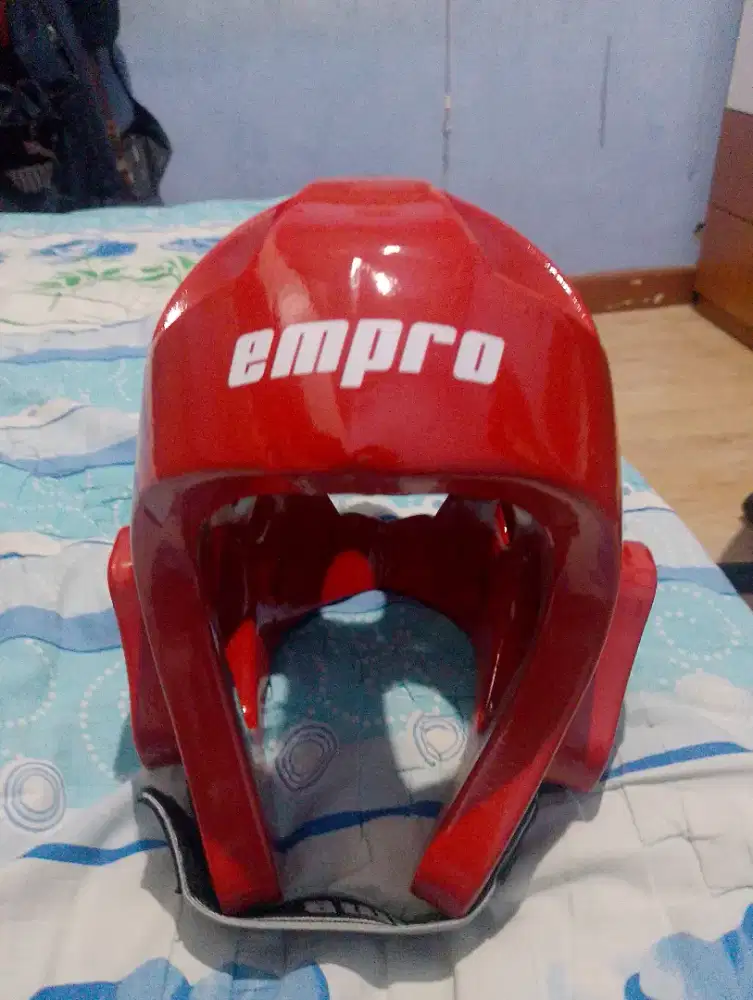 HEAD GUARD TAEKWONDO EMPRO