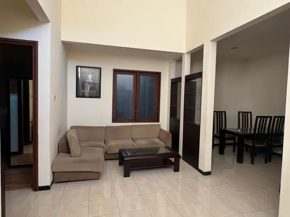 Sewa Rumah Alam Hijau Citraland Citraland Utama ( sangat terawat )