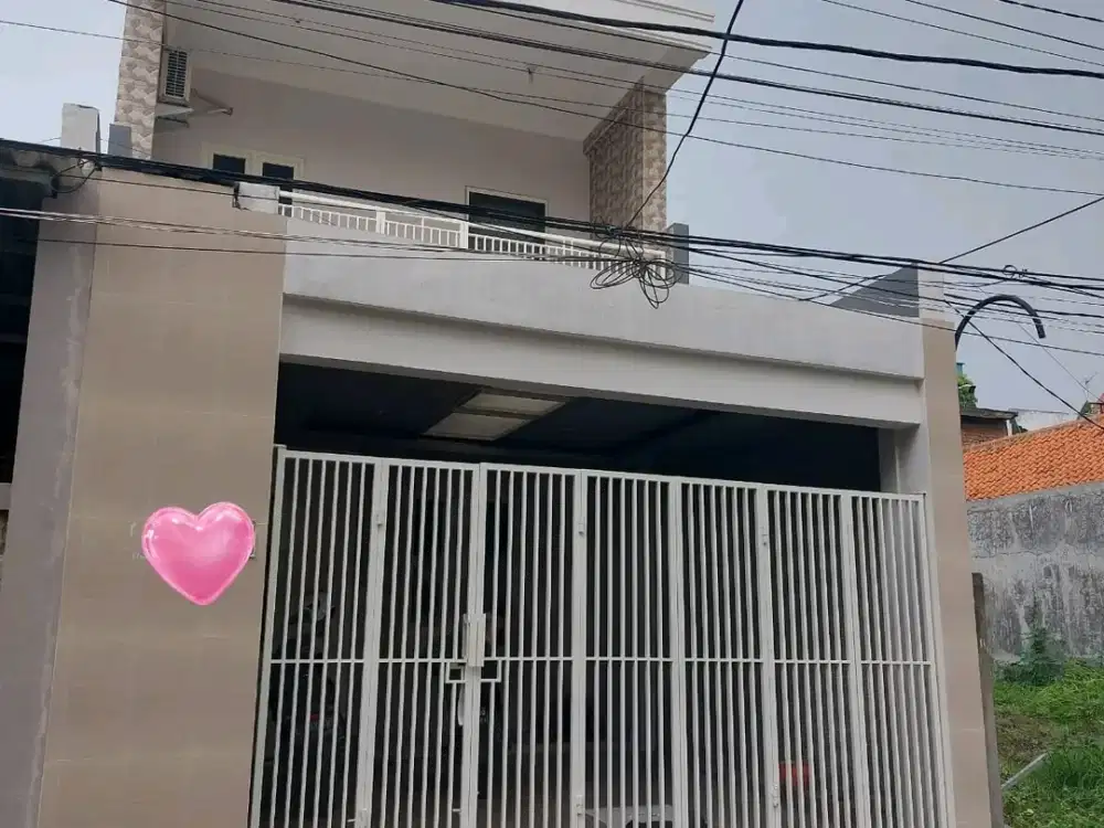Dijual Rumah Semampir Tengah