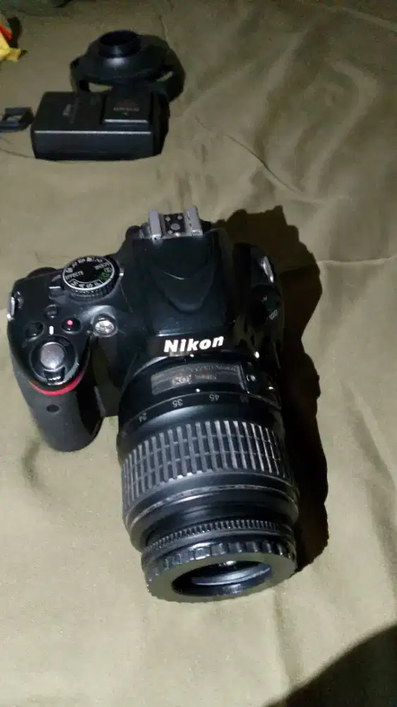 DSLR NIKON D5100