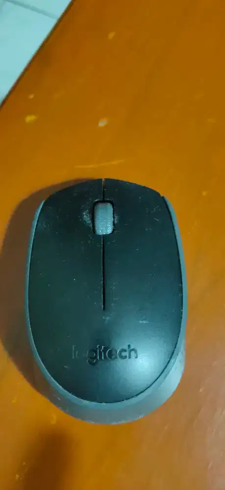 Mouse Laptop Logitec Rusak